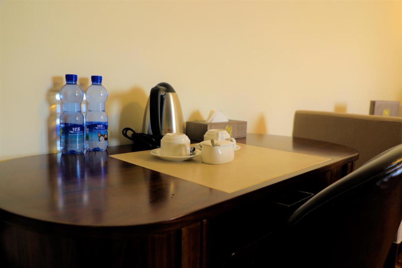 Tewodros Belay International Hotel Lege T'afo Zewnętrze zdjęcie